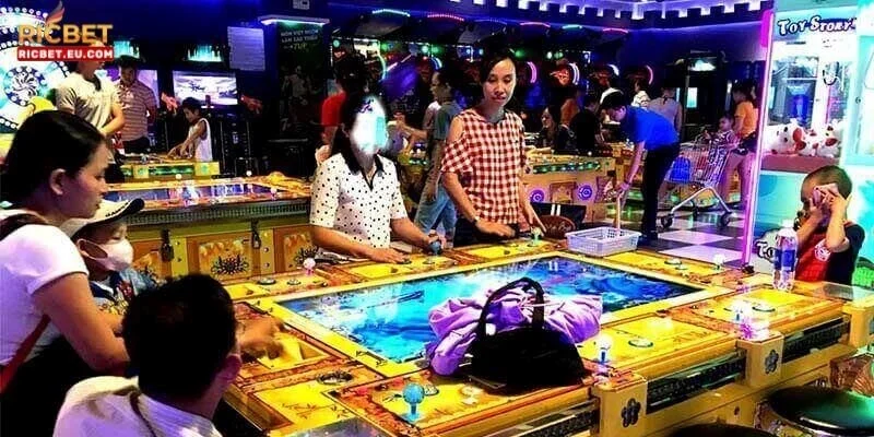Máy bắn cá là thể loại chơi game sôi động, luật cược đơn giản. 